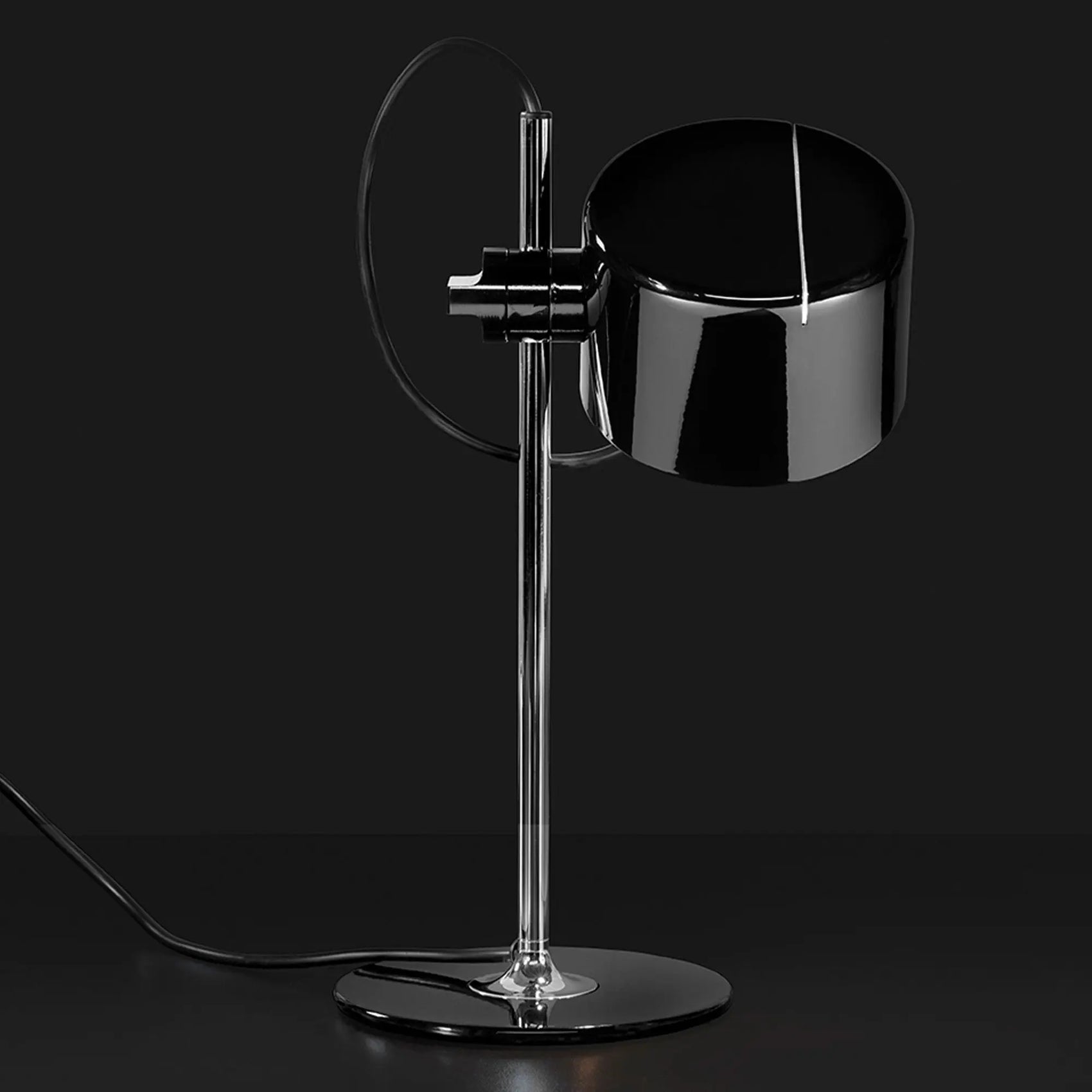 Mini Coupè - Table Lamp | Oluce | JANGEORGe Interiors & Furniture