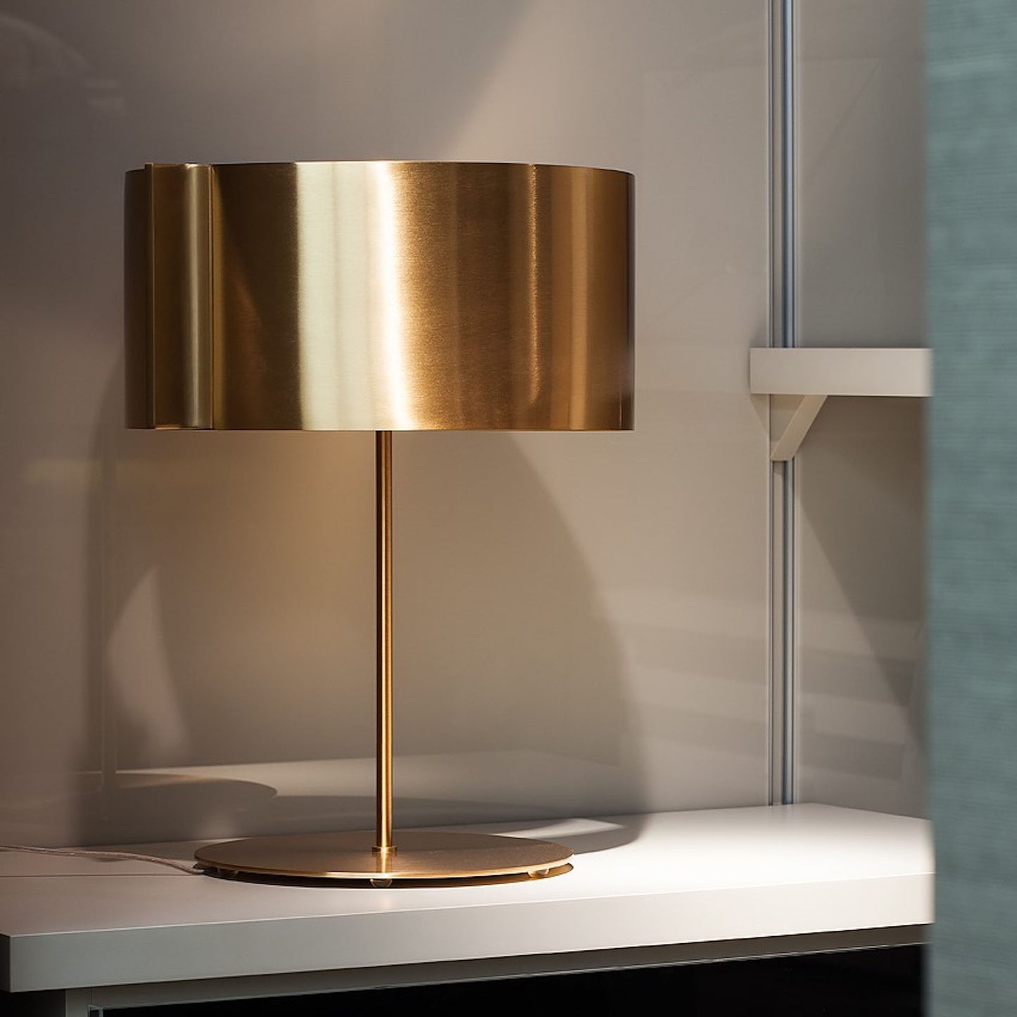 Switch 206 - Table Lamp | Oluce | JANGEORGe Interiors & Furniture