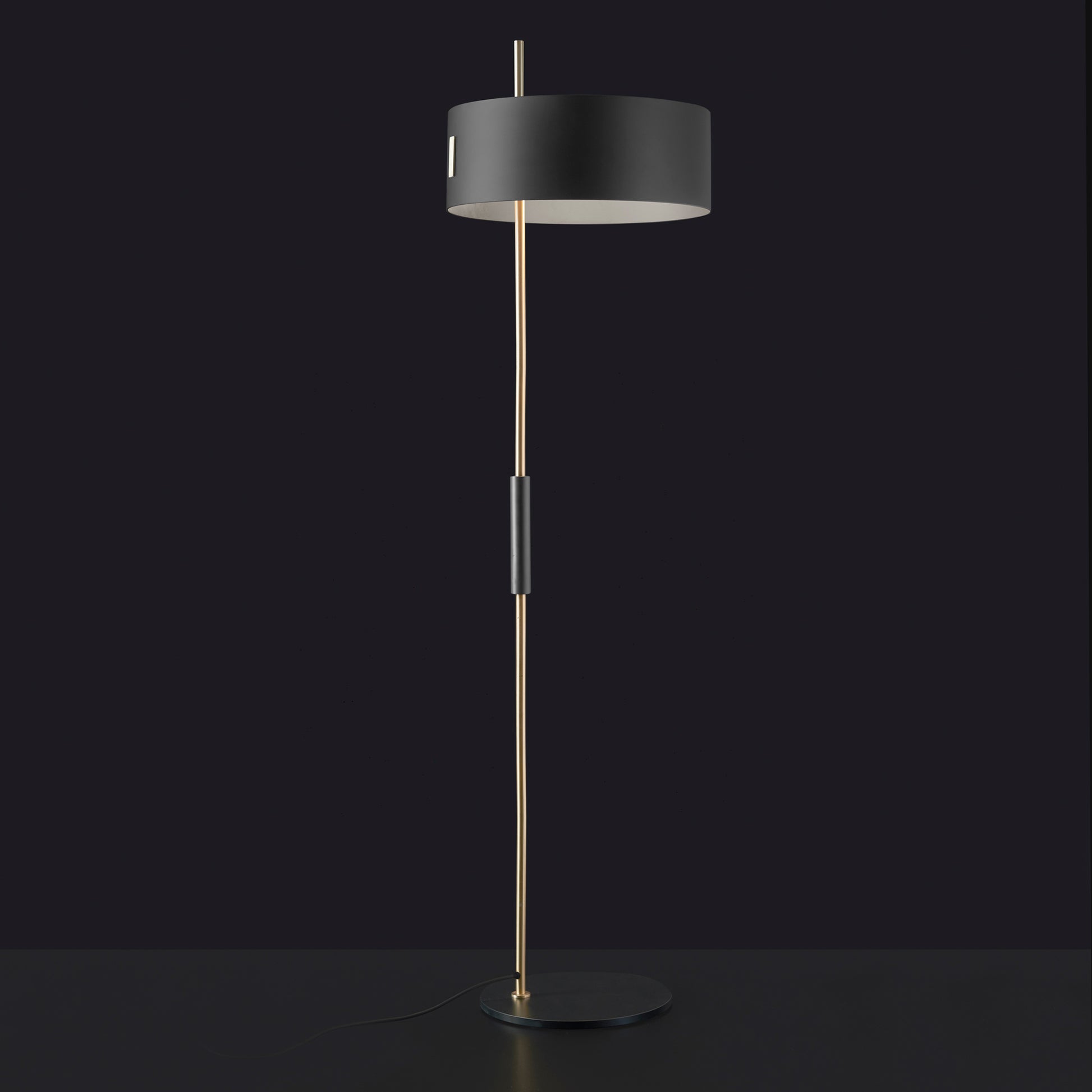 1953 343 - Floor Lamp | Oluce | JANGEORGe Interiors & Furniture