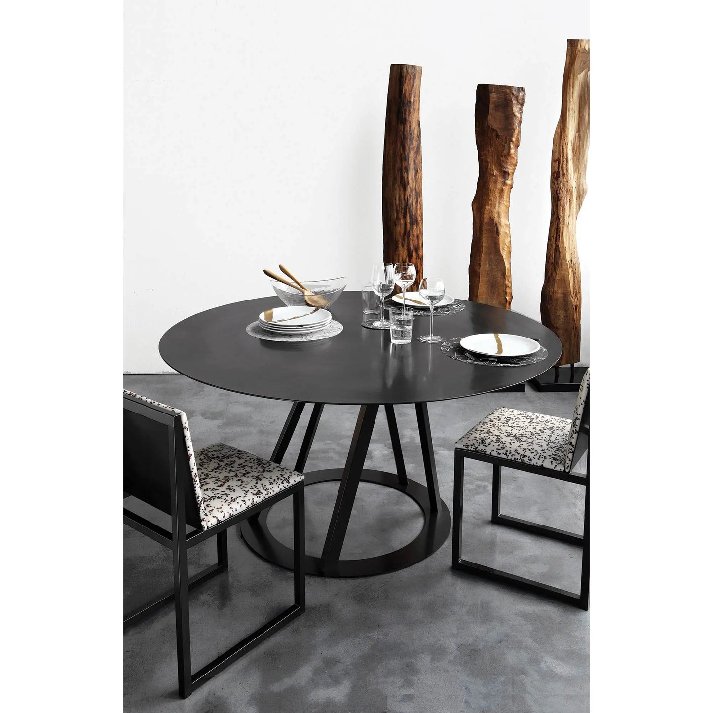 Big Irony Round - Table - JANGEORGe Interiors & Furniture