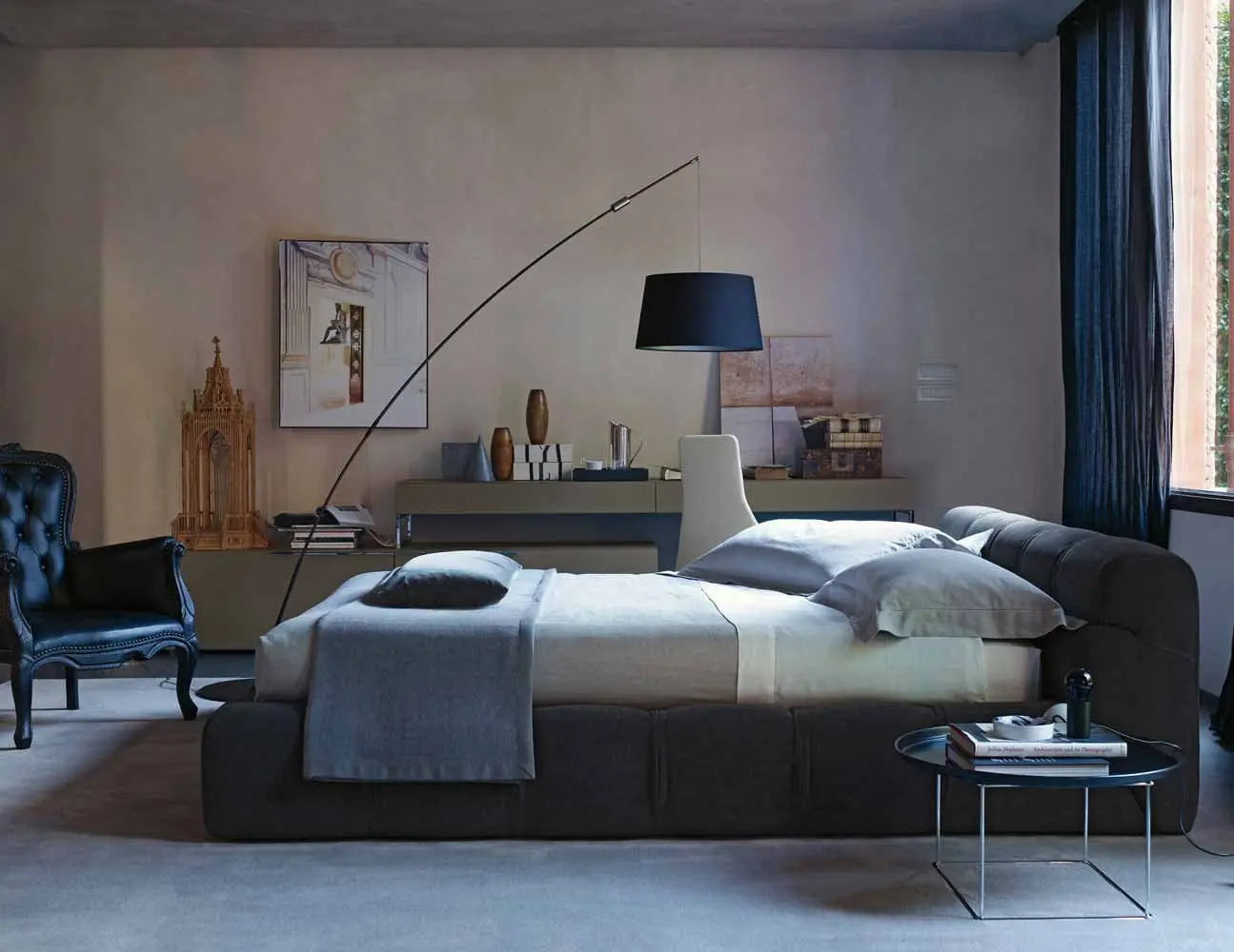 Tufty-Bed Bed | B&B Italia | JANGEORGe Interior Design