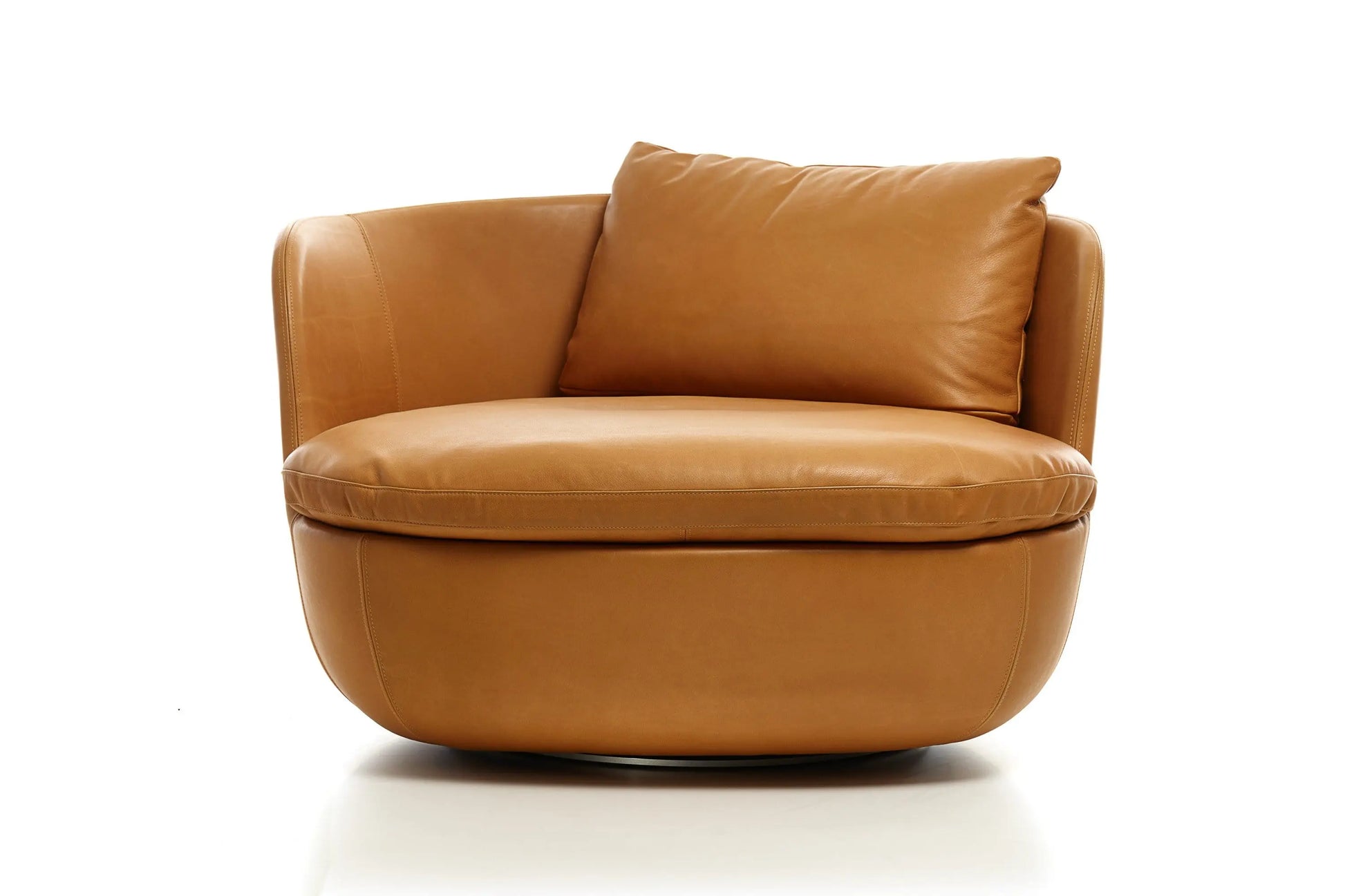 Bart Swivel Armchair | Moooi | JANGEORGe Interior Design