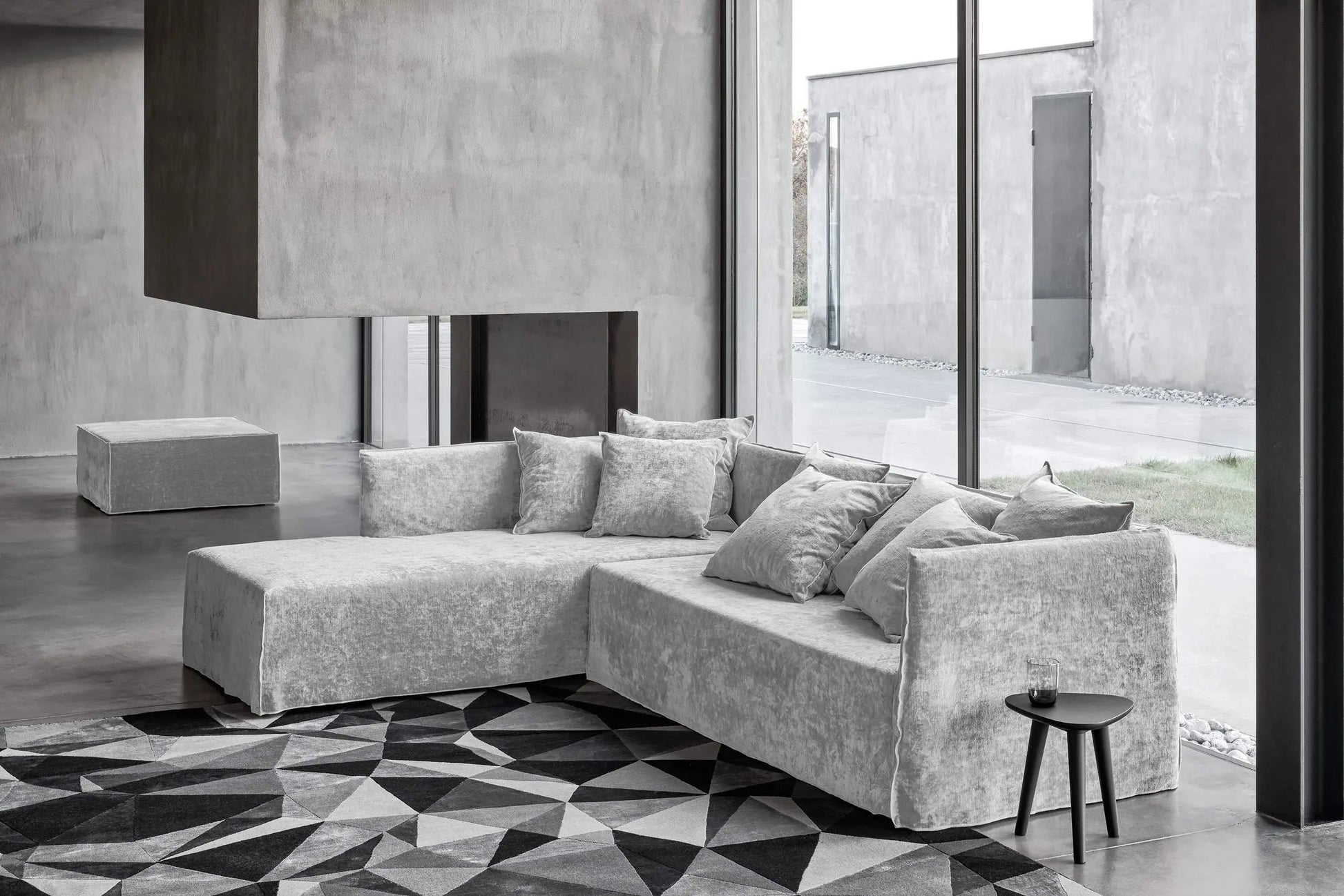 Ghost 26 P Ottoman | Gervasoni | JANGEORGe Interior Design