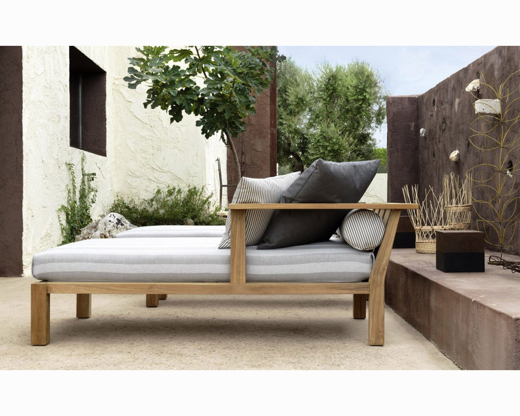 InOut 20 L/R Daybed | Gervasoni | JANGEORGe Interior Design