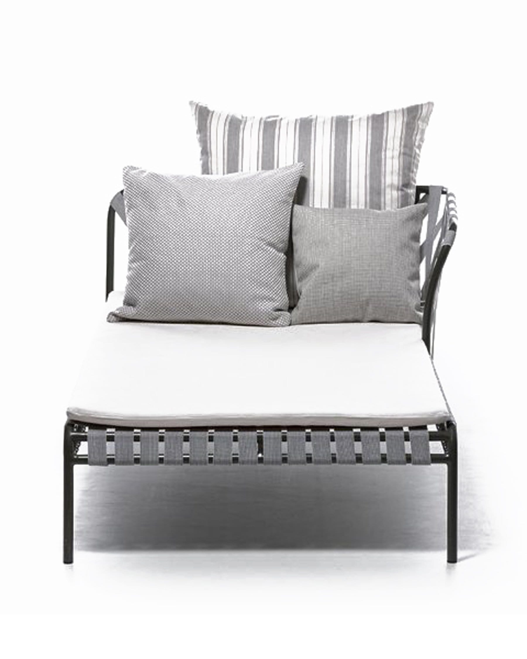 InOut 859 L-R Daybed | Gervasoni | JANGEORGe Interior Design