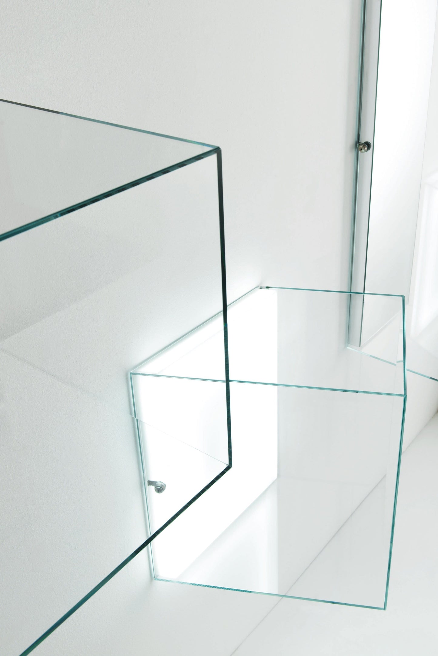 Heigh-Ho Wall System | Glas Italia | JANGEORGe Interior Design