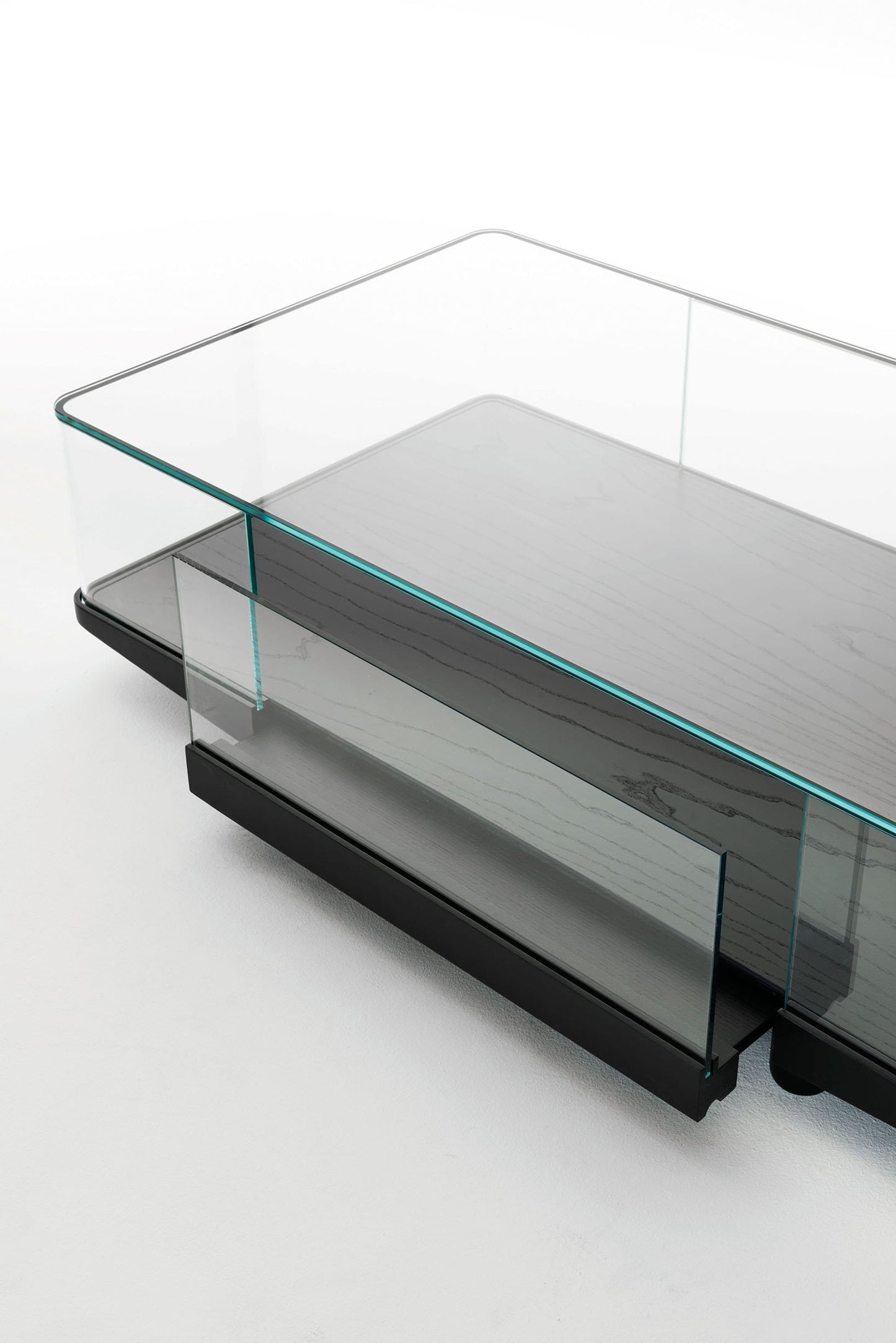 Collector Low Glass Table | Glas Italia | JANGEORGe Interior Design