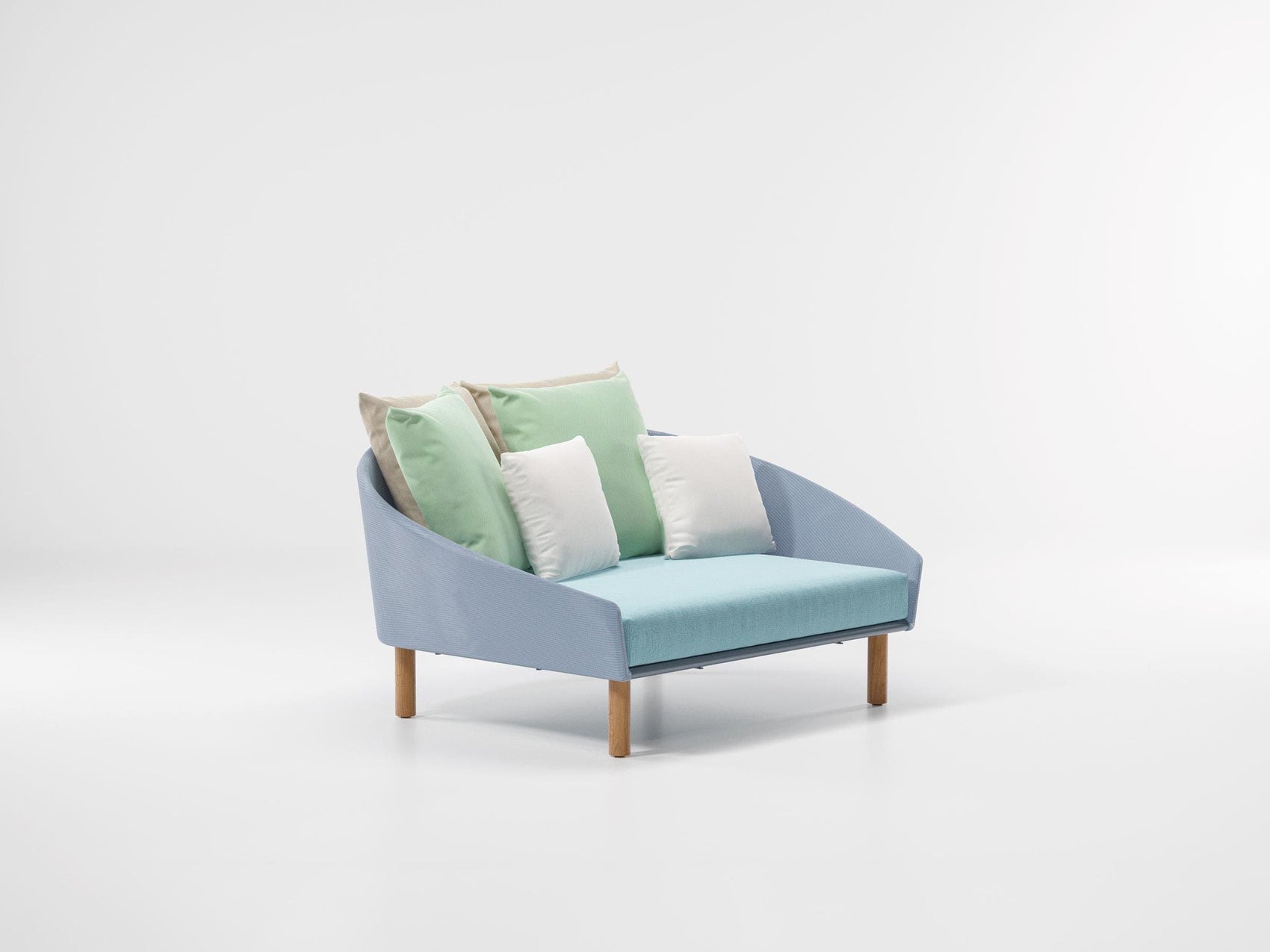 Bitta - Daybed | Kettal | JANGEORGe Interior Design