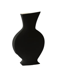 Braque Grande Vase | Kose Milano | JANGEORGe Interior Design