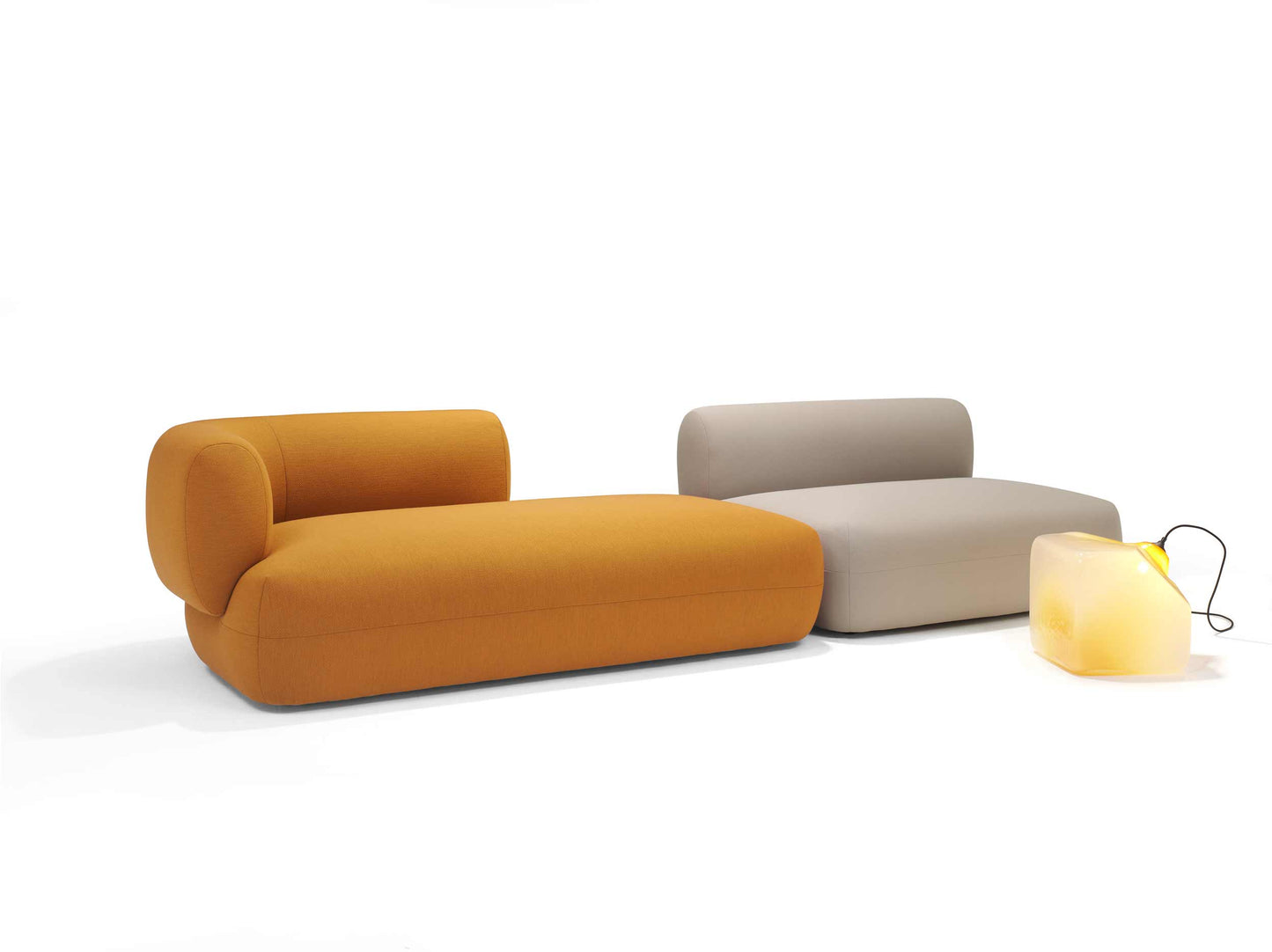 Arp - Sofa | Linteloo | JANGEORGe Interior Design