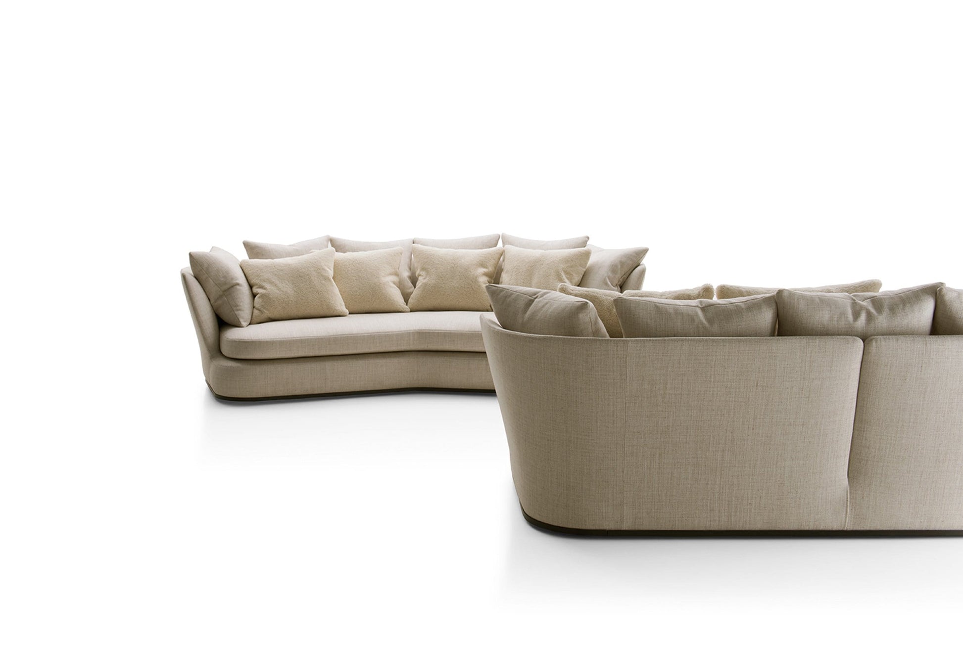 Apollo Sofa | Maxalto | JANGEORGe Interior Design