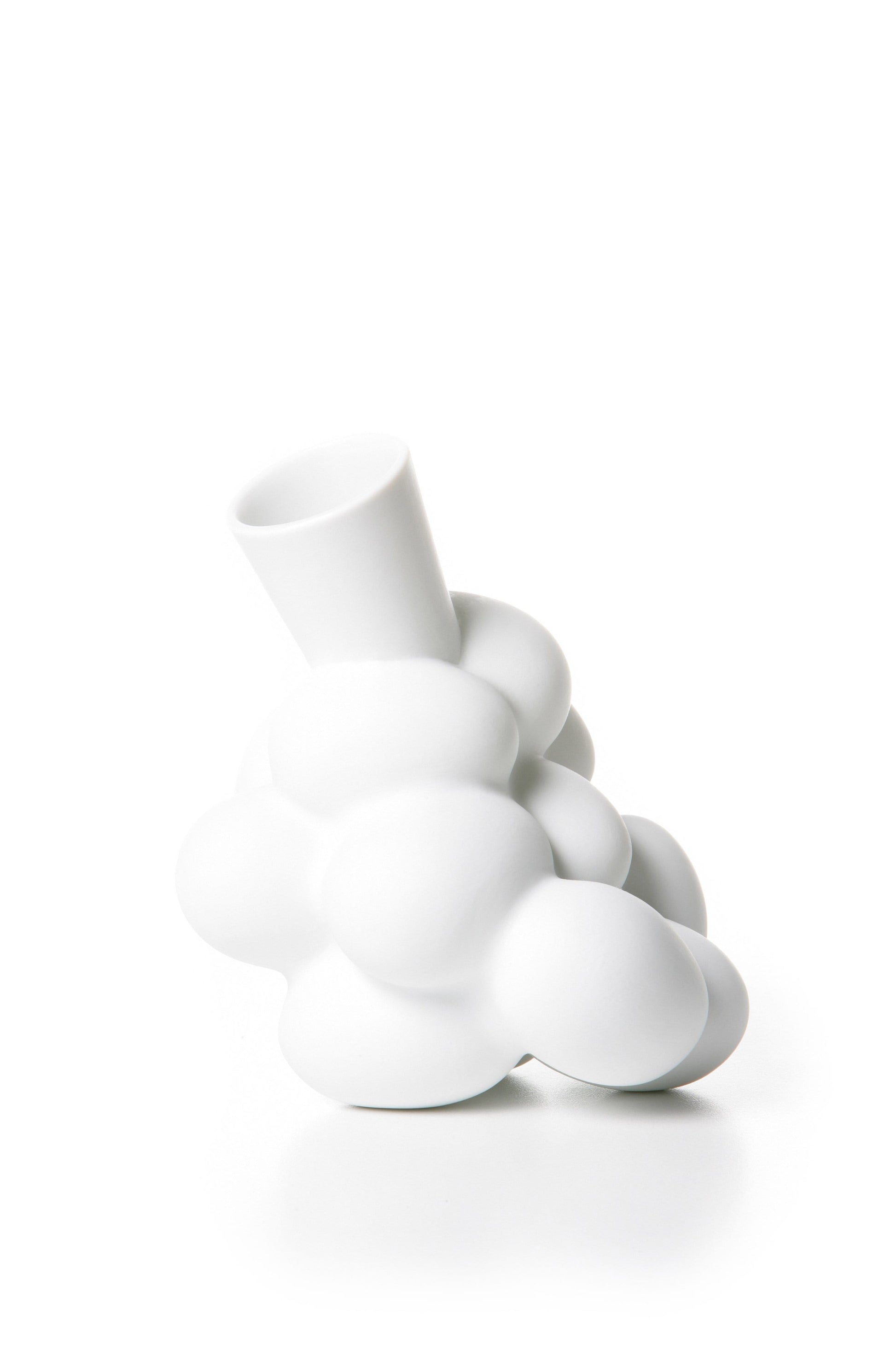 Egg Vase | Moooi | JANGEORGe Interior Design