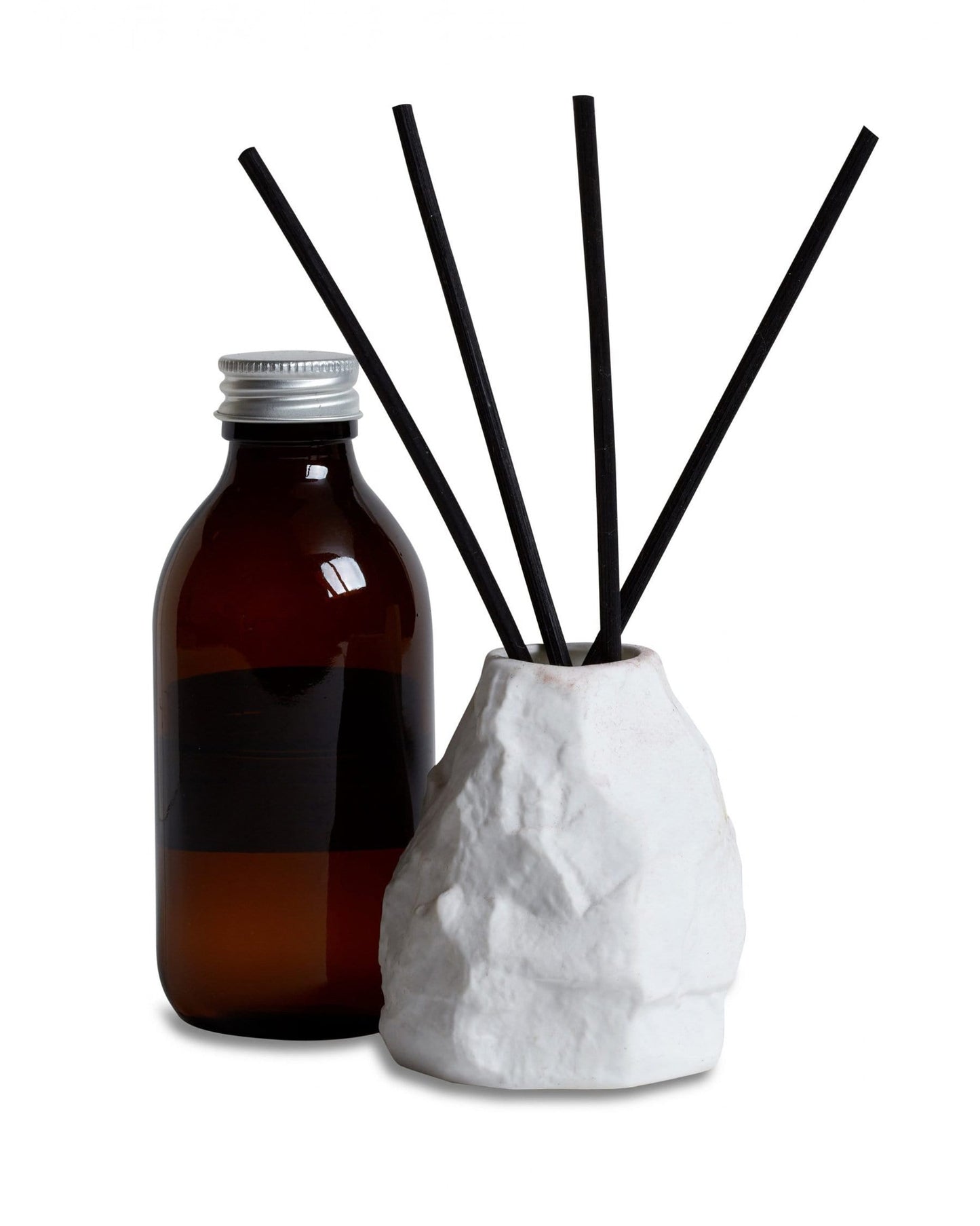 Crockery Diffuser with Max Lamb - JANGEORGe Interiors & Furniture