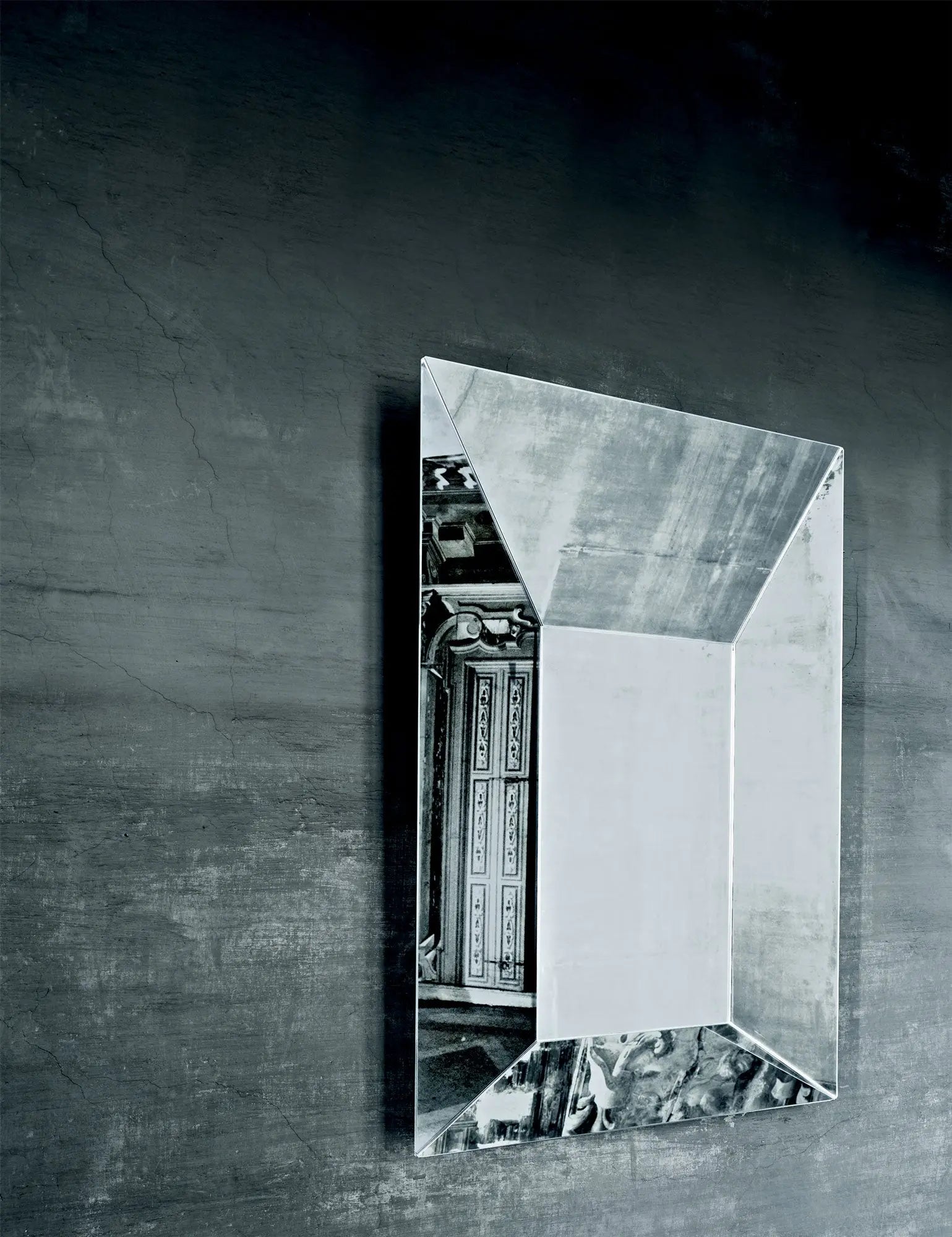 JANGEORGe Interiors & Furniture Glas Italia Leon Battista Mirror