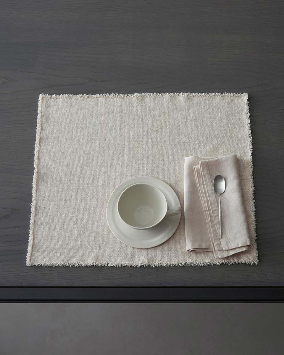 JANGEORGe Interiors & Furniture Society Limonta Maya Placemat Marmo