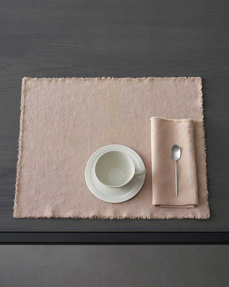 JANGEORGe Interiors & Furniture Society Limonta Maya Placemat Verbena