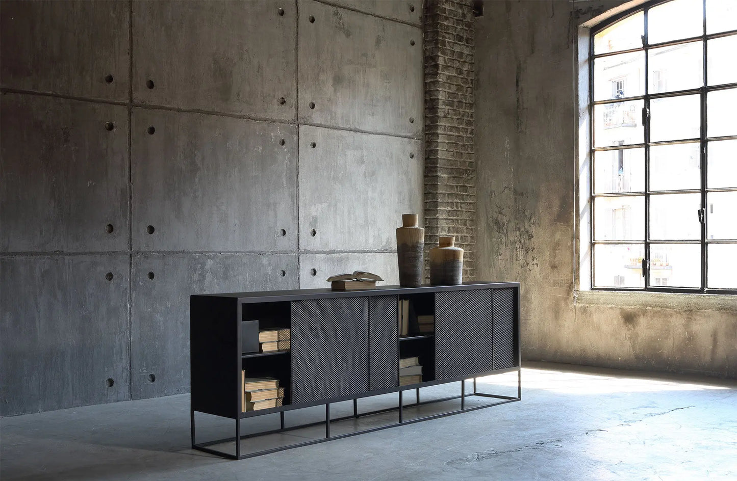 JANGEORGe Interiors & Furniture Zeus Isotta Sideboard 